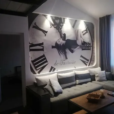Art Apart Apartament *