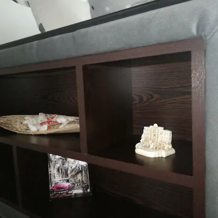 Art Apart Apartament *